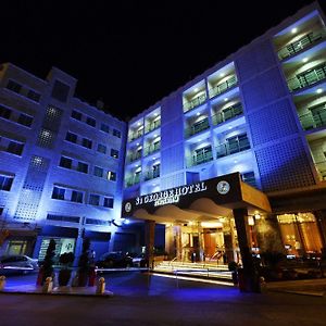 St. George Hotel